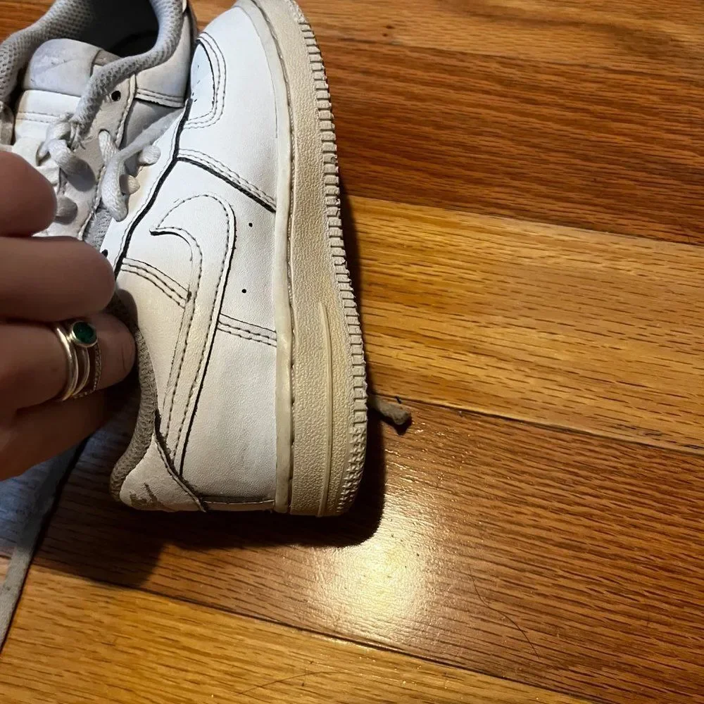 Nike Air Force 1 sneakers size 9c
